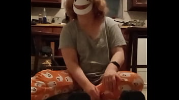 Grey tshirt exercise s