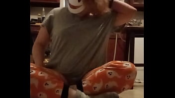 Grey tshirt exercise s