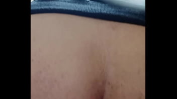 Hermosa latina a culo abierto la graban mientras orina su cuñado fue muy astuto para esconder la camara Hermosa latina a culo abierto la graban mientras orina su cuñado fue muy astuto para esconder la camara