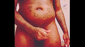 Wide cock black guy blow’s his pussy stuffer