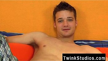 Gay Guys Colby London Has A Penis Fetish And He's Not Afraid To Share thumbnail