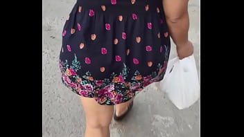 Madura venezolana en la calles de lima