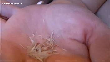 Adore my sexy bare feet & toenails