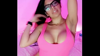 I'm lonely hot and with my pussy wet ready for my dildo sheila ortega