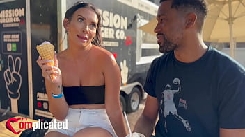 It's complicated episode 1 k1 race and ice cream