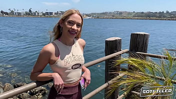 Got filled cumming in n out of blonde babe khloe kapri