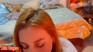 Técnica em enfermagem chega em casa e encontra a rola enorme do marido