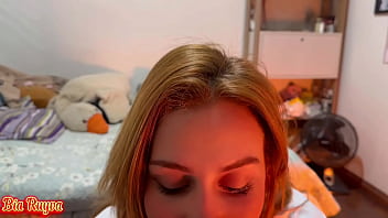 Técnica em enfermagem chega em casa e encontra a rola enorme do marido