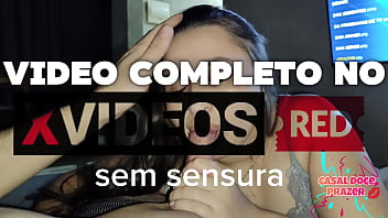 Chupeta gostosa no marido