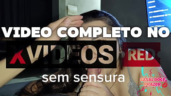 Chupeta gostosa no marido