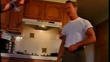 Angelica sin maid cooking