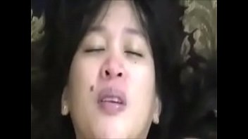 Pinoy Slut Loves Cock thumbnail