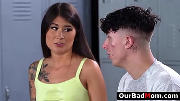 Nonton An Intense Workout/fuck Session - Ourbadmom thumbnail