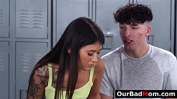 An intense workout fuck session ourbadmom