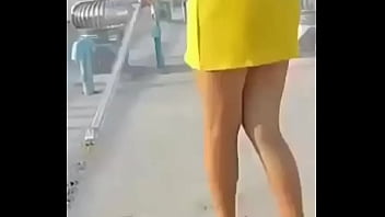 Nonton Hot Babe Pulls Guys Chained Cock thumbnail