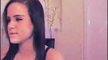 Nice brunette nude in cam