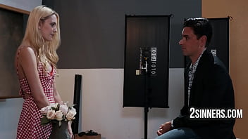 How can someone fuck with someone that pretty