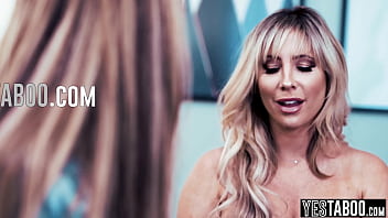 Big boobs blonde milf boss fucks her subordinates lesbian step daughter