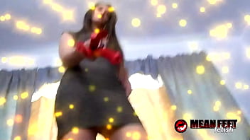 Terra mizu take off her shoes before teasing her body