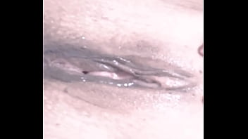 Marca comigo e vem enfiar seu cacetão nessa buceta gulosa e puta e adoro que esporrem na minha boca tambem vem estou esperando Marca comigo e vem enfiar seu cacetão nessa buceta gulosa e puta e adoro que esporrem na minha boca tambem vem estou esperando