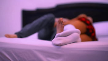 La profesora se folla al estudiante en su oficina desp