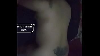 Zorra pide vergas mientras la penetra su corneador