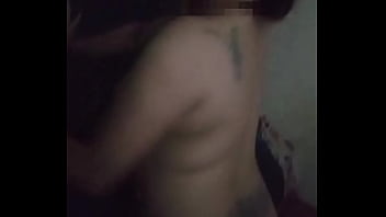 Zorra pide vergas mientras la penetra su corneador