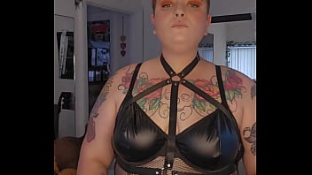 Who like the new outfit #dom #leather #spicy #domorsub #cornstar