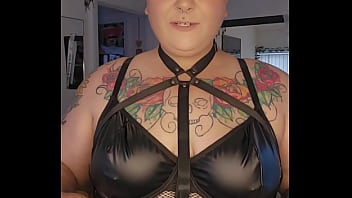 Who like the new outfit #dom #leather #spicy #domorsub #cornstar