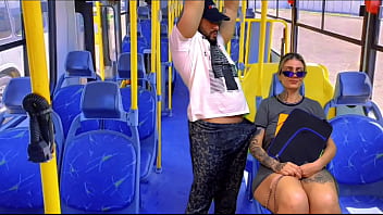 Acochei a minha vizinha ninfeta vindo da escola dentro do ônibus público safada não conseguiu resistir e caiu d boca na minha rola ali mesmo completo no sheer e red Acochei a minha vizinha ninfeta vindo da escola dentro do ônibus público safada não conseguiu resistir e caiu d boca na minha rola ali mesmo completo no sheer e red