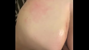 3 fingers deep in her pussy