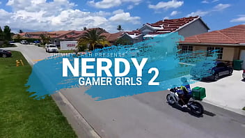 Nerdy gamer girls 2 florida girls next door fucked while playing video games