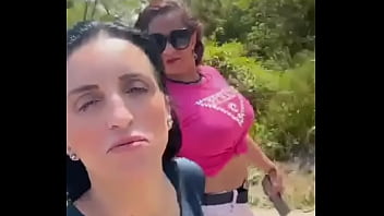 Tem algum lobo mau aí