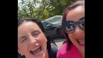 Tem algum lobo mau aí