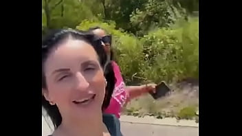 Tem algum lobo mau aí