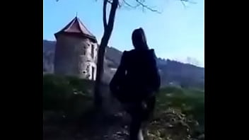 Viens voir la suite de la vidéo dans mon fans clubs suce mon homme dans