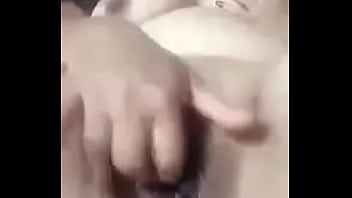 Philippines milf wants to fuck her pussy jerks off