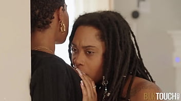 We couldn’t stay away from each other for long some things just can’t be resisted doyothanghoney xdarlingnicky We couldn’t stay away from each other for long some things just can’t be resisted doyothanghoney xdarlingnicky