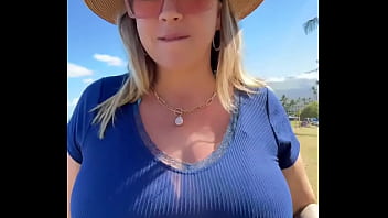 I’ve been a nasty gurl #maui #hawaiitiktok #beachvibes