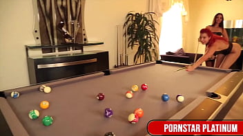 Filthy hot babes savana styles & mindi mink in pool sharks eat pussy