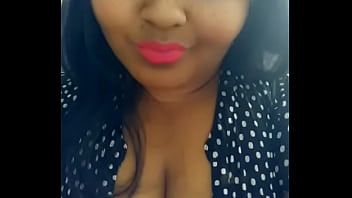 Yummy cleavage bbw