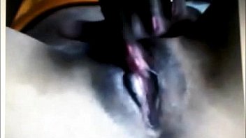 Tigrita masturbandose x cam