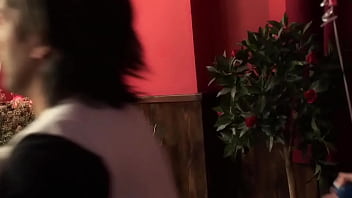 Cosplay orgy turns into cum swapping tongue fencing