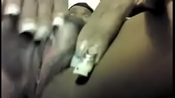 My girlfriend loves playing with her pussy for me