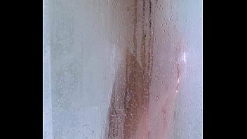 Watch this college booty jiggle in this hot shower tease