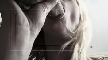 Kelly lee slaps her own ass as she rides a thick dick