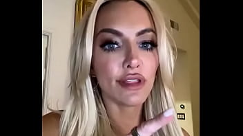 Lindsey pelas webcam big tits