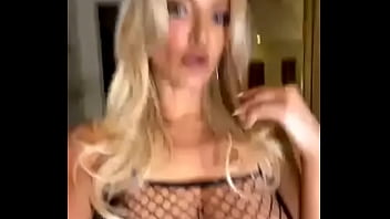 Lindsey pelas webcam big tits