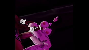 Sendo rasgada no meio