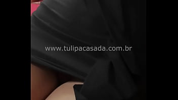 Tulipa passei o dia todo com vontade de foder